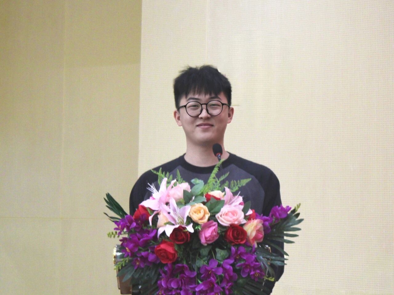 “彩虹桥”人才计划2025年开学典礼隆重举行 “彩虹桥”人才计划2025年开学典礼隆重举行