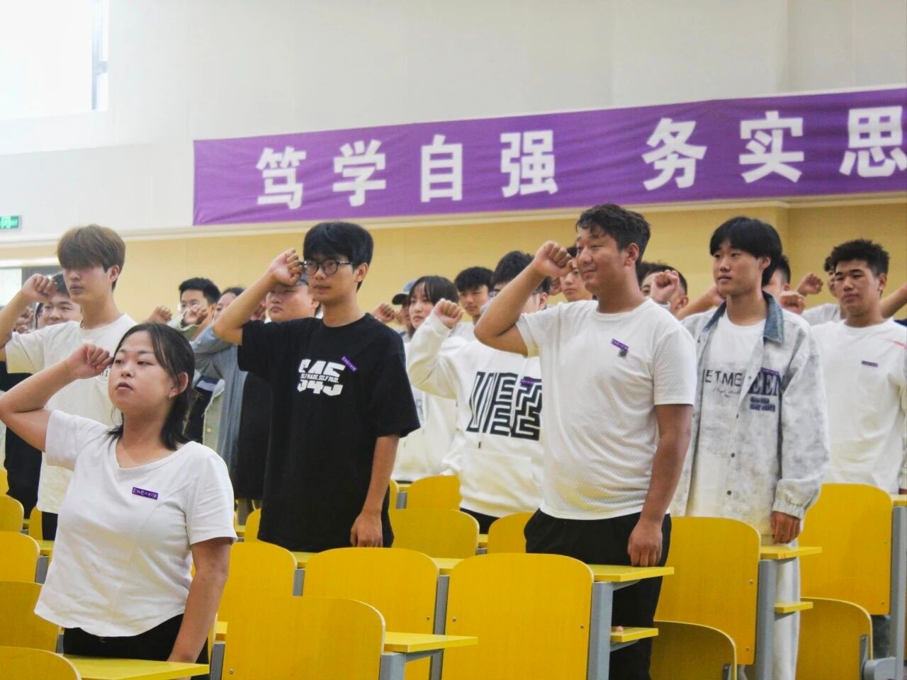 1763002131260632.jpg 1763002131260632.jpg